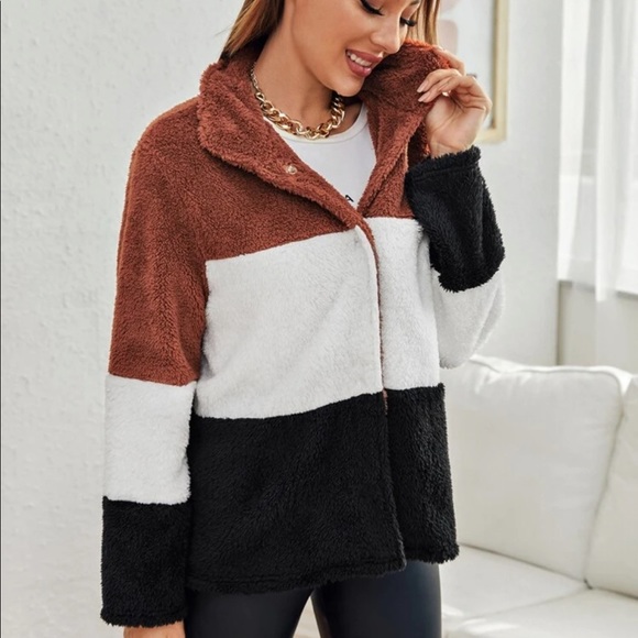 Jackets & Blazers - Color block teddy jacket size 4